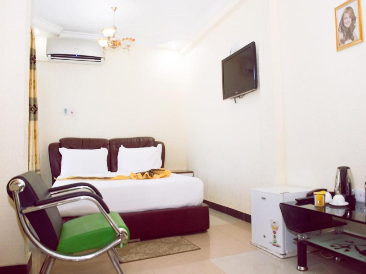 Best Point Hotel Dar es Salaam Luaran gambar