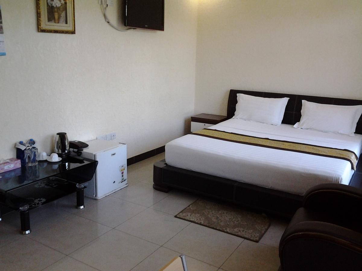 Best Point Hotel Dar es Salaam Bilik gambar